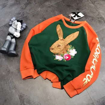 Women Embroidered Three-dimensional Embroidered Rabbit Flower Letter Color Raglan Loose and Plush Round Neck Sweatshirt Pullover
Women Embroidered Three-dimensional Embroidered Rabbit Flower Letter Color Raglan Loose and Plush Round Neck Sweatshirt Pullover