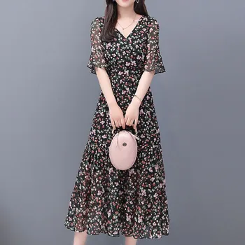 Runway Bohemian Retro Print Flowers Sexy V-Neck Flared Sleeve Elegant Temperament Mid-Length Dress Women'S Spring And Summer
Runway Bohemian Retro Print Flowers Sexy V-Neck Flared Sleeve Elegant Temperament Mid-Length Dress Women'S Spring And Summer