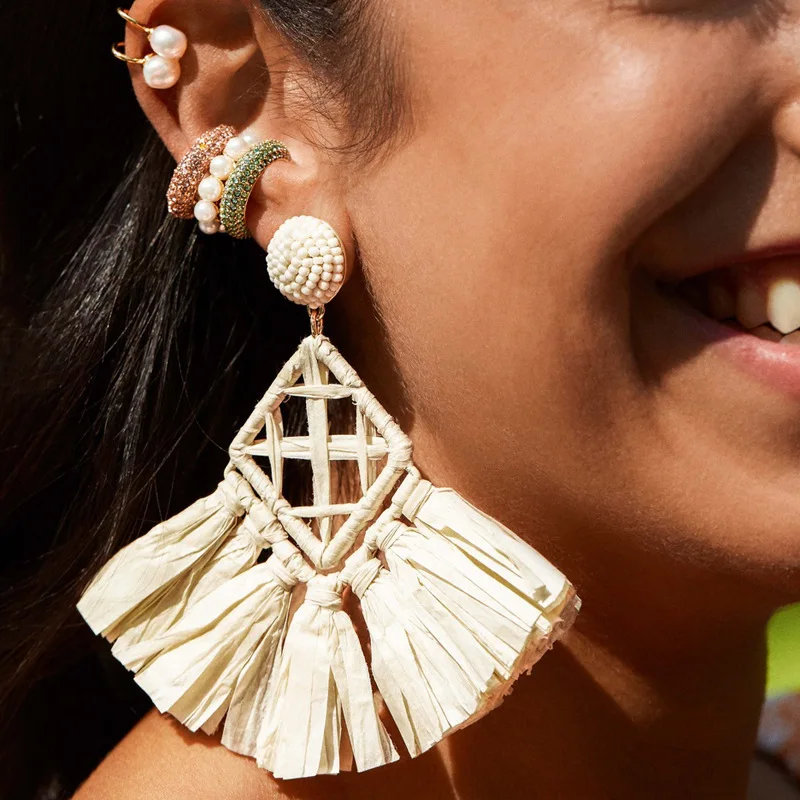 ZWPON Sahari Raffia Fan Fringe Tassel Earrings 2019 Women Raffia Wrapped Square Fall Large Earrings Travel Jewelry Wholesale
ZWPON Sahari Raffia Fan Fringe Tassel Earrings 2019 Women Raffia Wrapped Square Fall Large Earrings Travel Jewelry Wholesale