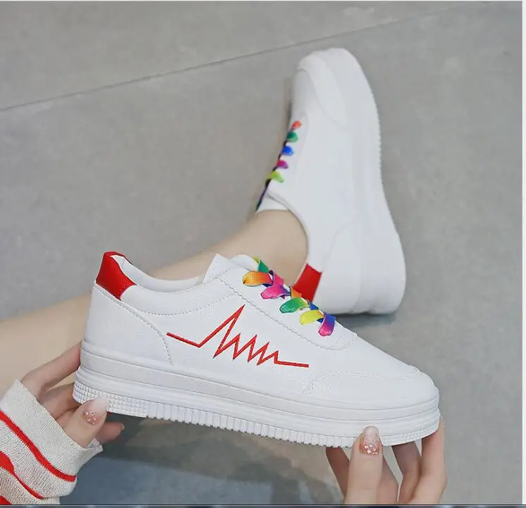 2019 spring and autumn designer wedge with white platform sports shoes casual shoes
2019 spring and autumn designer wedge with white platform sports shoes casual shoes
