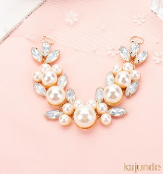 red white blue Rhinestone and Pearl shoes Connectors /Buckle for DIY flip-flops shoes or hair Embellishment accessoriess
red white blue Rhinestone and Pearl shoes Connectors /Buckle for DIY flip-flops shoes or hair Embellishment accessoriess