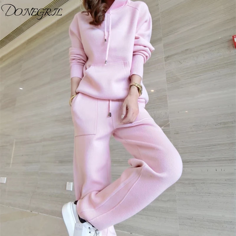 2019 New Autumn Turtleneck Knit Suit Casual Two Pieces Set Sweatshirts And Pant Women Female Sweat suit Set
2019 New Autumn Turtleneck Knit Suit Casual Two Pieces Set Sweatshirts And Pant Women Female Sweat suit Set