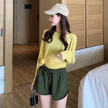 Woman Elastic Waist Shorts Wide Leg Loose Fashion Casual High Waist Shorts With Pockets
Woman Elastic Waist Shorts Wide Leg Loose Fashion Casual High Waist Shorts With Pockets
