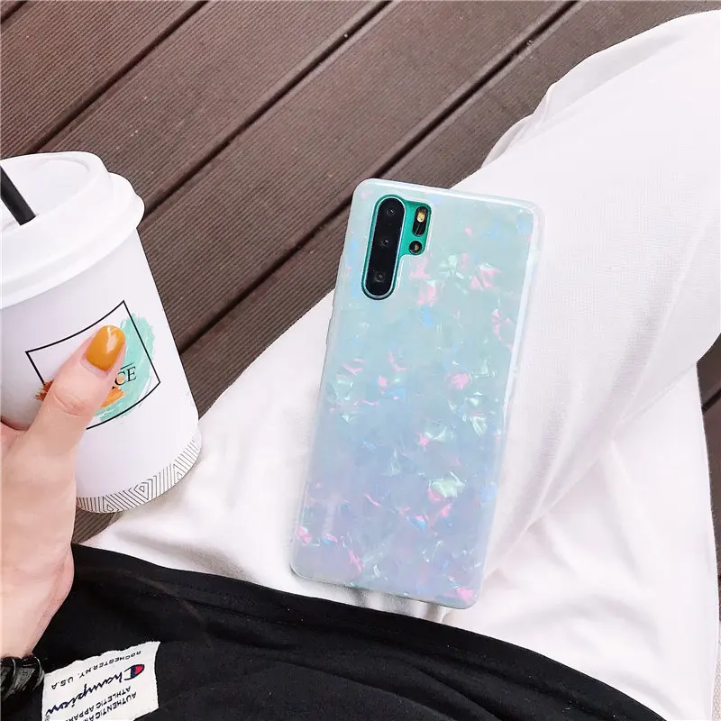 Glossy Marble Case1