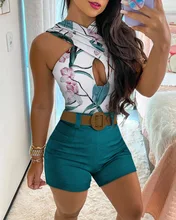 cross neck sexy shorts suit women 2021 Summer new fashion 
cross neck sexy shorts suit women 2021 Summer new fashion