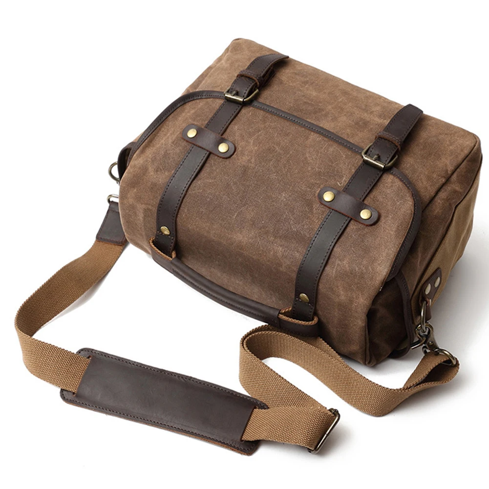 Notebook School Men Messenger Bag Laptop Oil Wax Satchel Zipper Retro Waterproof Vintage Work Adjustable Strap Breathable Canvas
Notebook School Men Messenger Bag Laptop Oil Wax Satchel Zipper Retro Waterproof Vintage Work Adjustable Strap Breathable Canvas