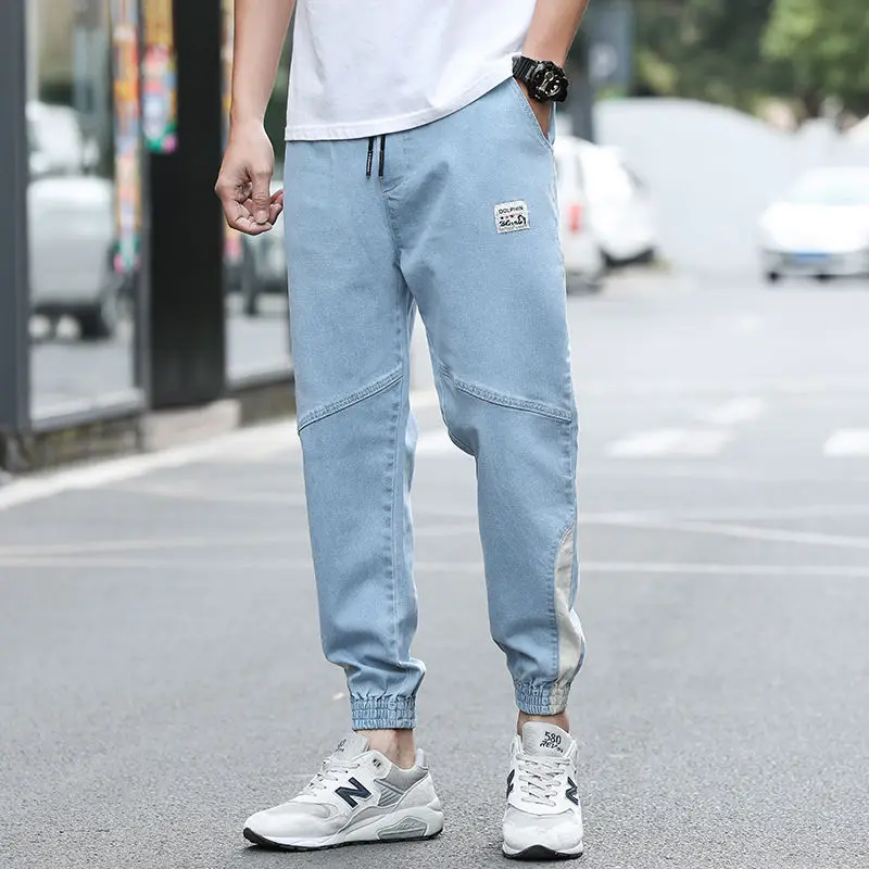 Men's high quality breathable fashion loose elastic waist casual stitching pants solid color mid-waist jeans
Men's high quality breathable fashion loose elastic waist casual stitching pants solid color mid-waist jeans