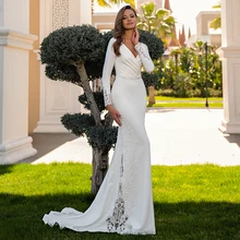 Charming Long Sleeve Mermaid Wedding Dresses 2021 V-Neck Lace Appliques Pleat Satin Bridal Gown With Button Back Sweep Train
Charming Long Sleeve Mermaid Wedding Dresses 2021 V-Neck Lace Appliques Pleat Satin Bridal Gown With Button Back Sweep Train