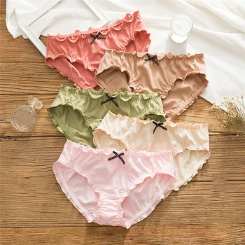 Ladies Cute Bow Underwear Lovely Girl Briefs Women Pleated Lace Seamless Underpants Quality Solid Panties Middle Waist Lingerie 
Ladies Cute Bow Underwear Lovely Girl Briefs Women Pleated Lace Seamless Underpants Quality Solid Panties Middle Waist Lingerie