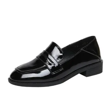 2020 spring new patent leather loafers plus size women shoes casual flat shoes Black, beige ladies shoes genuine leather flats 
2020 spring new patent leather loafers plus size women shoes casual flat shoes Black, beige ladies shoes genuine leather flats