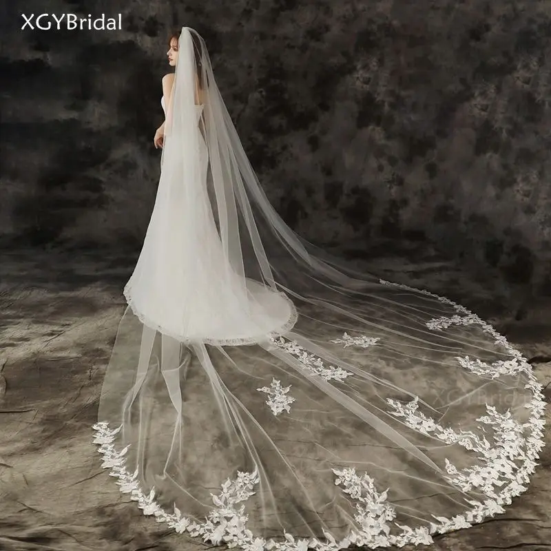 New Arrival Bridal Veils Lace Appliques Wedding Veil Beige Veil 3 Meter Veus de Noiva Trouwen Cheap Velo Brasil Estoque
New Arrival Bridal Veils Lace Appliques Wedding Veil Beige Veil 3 Meter Veus de Noiva Trouwen Cheap Velo Brasil Estoque