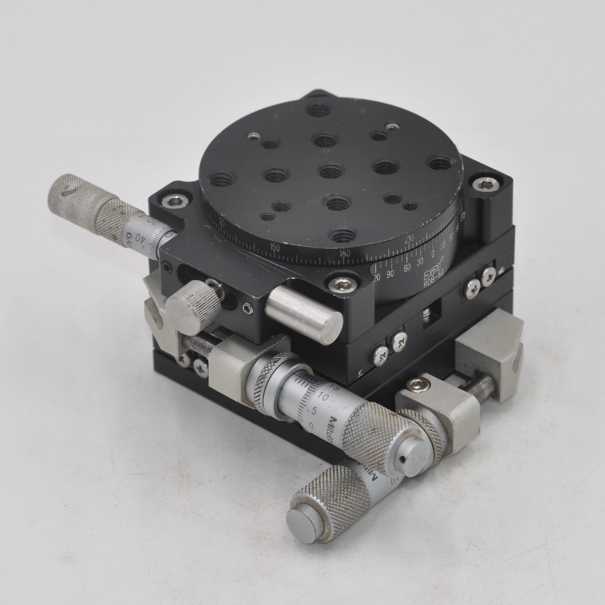 DPI 3D XYR axis optical manual S2-60L.R cross guide rail RDB-60 rotary fine adjustment slide table
DPI 3D XYR axis optical manual S2-60L.R cross guide rail RDB-60 rotary fine adjustment slide table