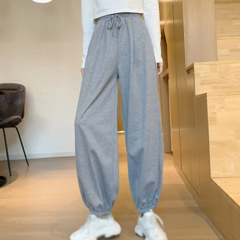 ETOSELL High Waist Hip Design Harem Pants Drawstring Casual Loose Ins Straight Solid Color Mujer Elastic Waist Korean Trousers
ETOSELL High Waist Hip Design Harem Pants Drawstring Casual Loose Ins Straight Solid Color Mujer Elastic Waist Korean Trousers
