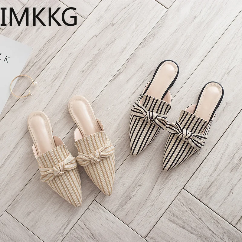 Women Slippers Flock Bowtie Female Mules Fashion Low Heels Shoe Pointed Toe Plus Size Elegant Woman Slipper Y10273
Women Slippers Flock Bowtie Female Mules Fashion Low Heels Shoe Pointed Toe Plus Size Elegant Woman Slipper Y10273