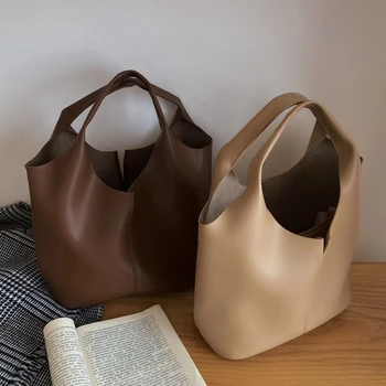 2020 New Casual Women Handbags High Quality PU leather Soft Ladies Small Bag Sets Female Shoulder Crossbody Bag Whole Sale
2020 New Casual Women Handbags High Quality PU leather Soft Ladies Small Bag Sets Female Shoulder Crossbody Bag Whole Sale