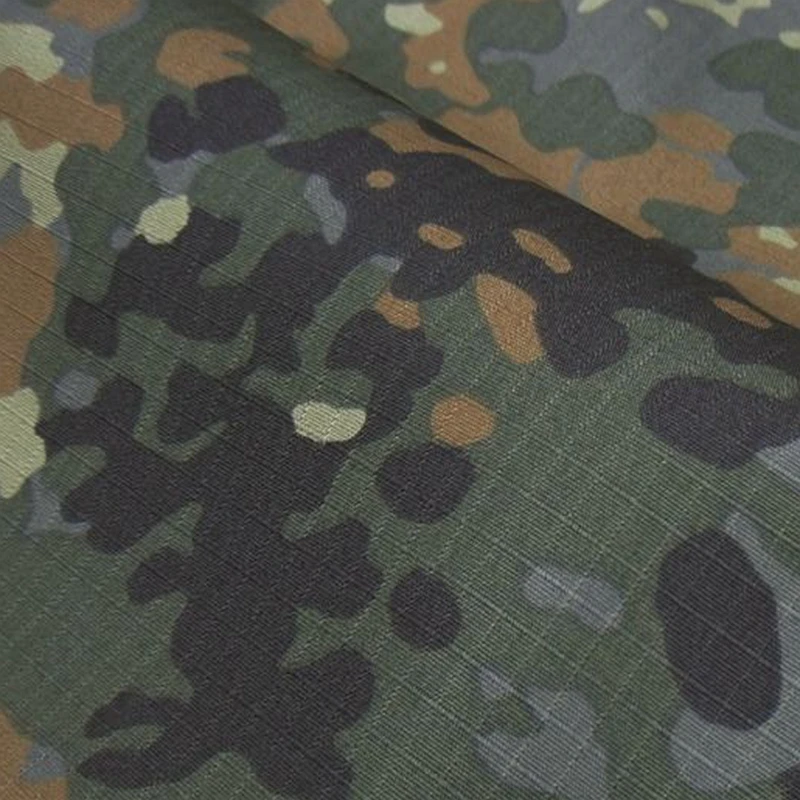 Камуфляжная ткань Flecktarn, Ширина 1,5 м, немецкая армейская камуфляжная ткань, хлопок, «сделай сам», военный носовой платок, скатерть
Камуфляжная ткань Flecktarn, Ширина 1,5 м, немецкая армейская камуфляжная ткань, хлопок, «сделай сам», военный носовой платок, скатерть