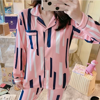 New Promotion Women Nightgown Elegant Lightweight Print Strawberry PJ Ladies Long Sleeve Milk Silk Lapel Nightsuit Pocket
New Promotion Women Nightgown Elegant Lightweight Print Strawberry PJ Ladies Long Sleeve Milk Silk Lapel Nightsuit Pocket