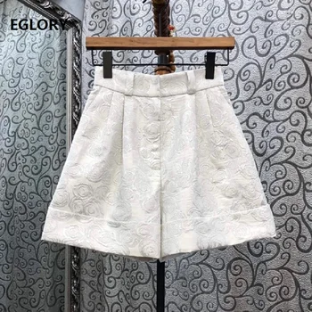 2020 Autumn Winter Fashion Shorts High Quality Women Vintage Jacquard Floral Prints White Black Casual Cotton Basic Shorts Lady
2020 Autumn Winter Fashion Shorts High Quality Women Vintage Jacquard Floral Prints White Black Casual Cotton Basic Shorts Lady