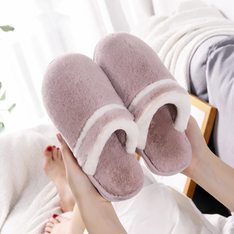 2019 Women New Shoes Cotton Couple Shoes Home Skin Skinny Women Soft Anti -slip Sole Piso Home Winter slippers 
2019 Women New Shoes Cotton Couple Shoes Home Skin Skinny Women Soft Anti -slip Sole Piso Home Winter slippers