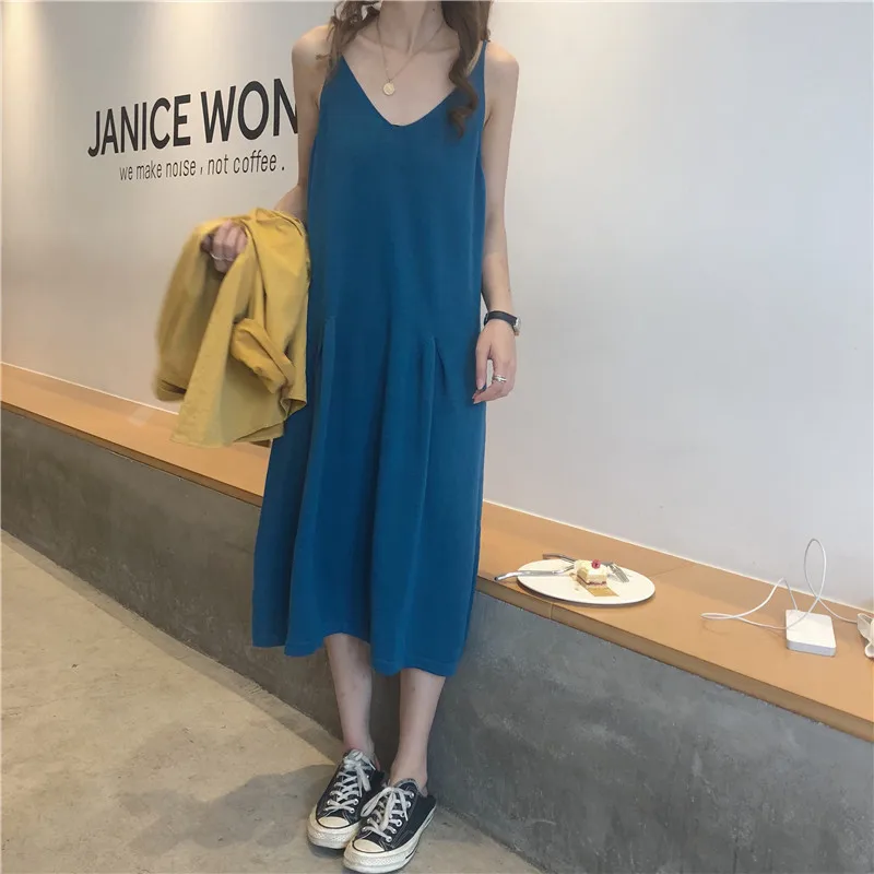 Photo Shoot 2019 WOMEN'S Dress Summer Korean-style Simple Versatile Knit V-neck Camisole Tutu Medium-length Dress
Photo Shoot 2019 WOMEN'S Dress Summer Korean-style Simple Versatile Knit V-neck Camisole Tutu Medium-length Dress