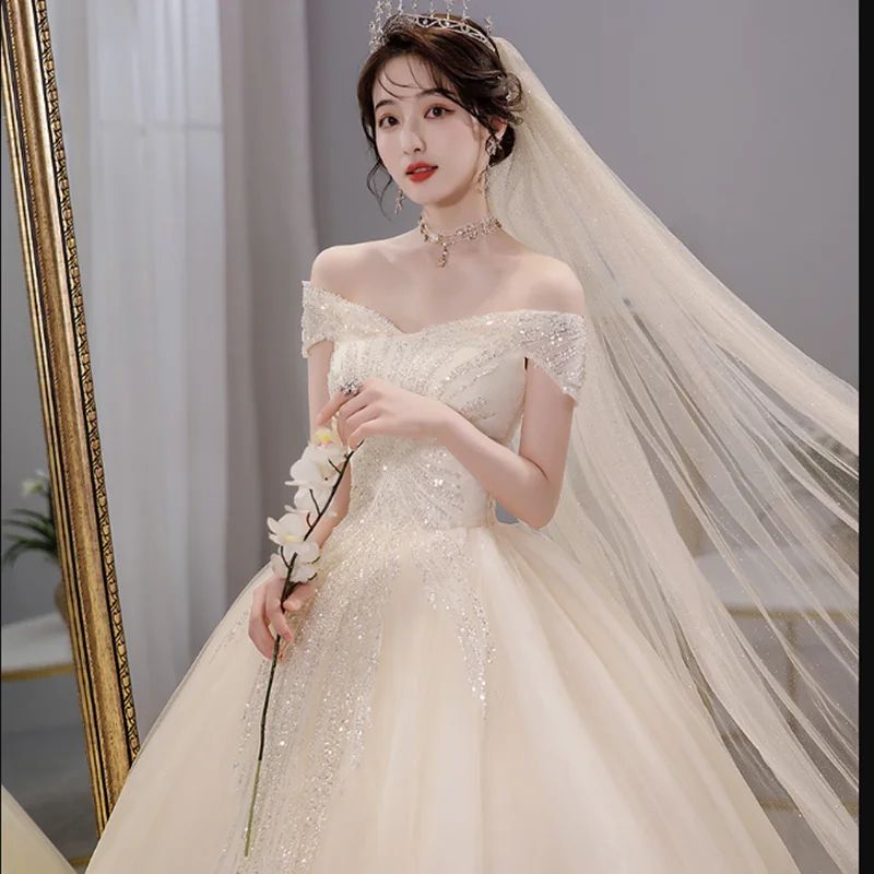 New bride dress ball gown Wedding Dress off the Shoulder Tulle Plus Size Off Shoulder Bridal Weding Weeding Dresses Wedding Gown
New bride dress ball gown Wedding Dress off the Shoulder Tulle Plus Size Off Shoulder Bridal Weding Weeding Dresses Wedding Gown