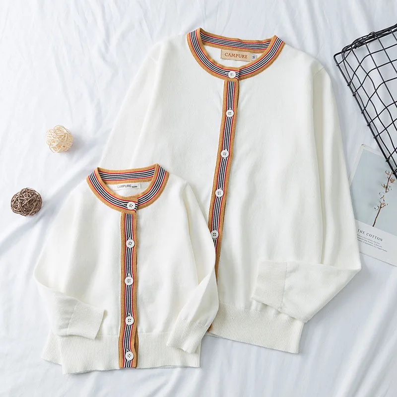 Одежда для мамы и дочки Хлопковый вязаный кардиган девочек свитер семейная