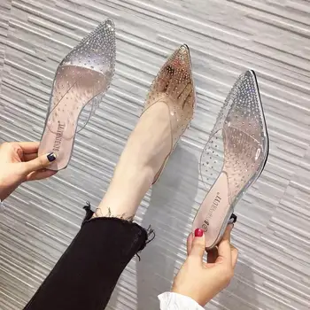 2020 Spring Summer Transparent Slippers Thin Heels Pointed Toe Rhinestone Slip On Sandals Slides Sweet Dress Shoes Women Mules
2020 Spring Summer Transparent Slippers Thin Heels Pointed Toe Rhinestone Slip On Sandals Slides Sweet Dress Shoes Women Mules