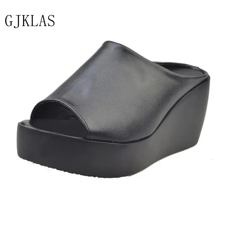 Platform Wedges Sandals for Women High Heels Slides Platforms Slippers Women Summer New Leather White Heels Woman Shoes Slippers
Platform Wedges Sandals for Women High Heels Slides Platforms Slippers Women Summer New Leather White Heels Woman Shoes Slippers