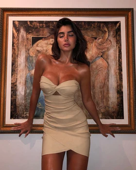 2020 Fashio summer Slim Dress Women Bodycon Dresses Sexy Mini Dress Party Night Club wrap Dress Clothes vestidos
2020 Fashio summer Slim Dress Women Bodycon Dresses Sexy Mini Dress Party Night Club wrap Dress Clothes vestidos