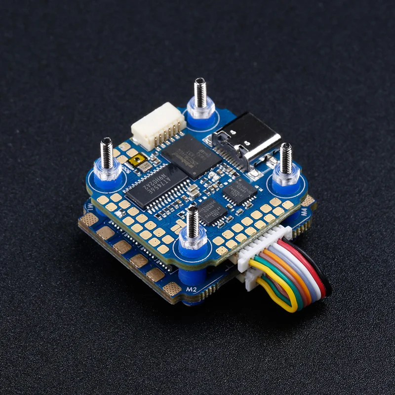 1Pcs iFlight SucceX-D F7 Mini TwinG Flight Control 40A ESC Two-story Flying Tower RC Spare Parts for Racing Quadcopter Drone
1Pcs iFlight SucceX-D F7 Mini TwinG Flight Control 40A ESC Two-story Flying Tower RC Spare Parts for Racing Quadcopter Drone