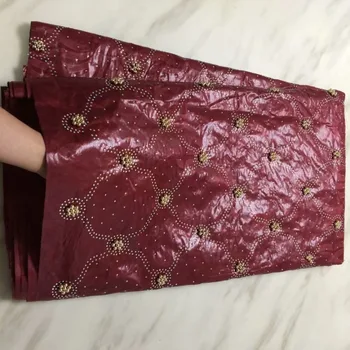 New 2020 African Nigerian Bazin Riche Lace Fabrics Beautiful Jacquard Pattern Unique Design Guinea Women Or Men Dresses Material
New 2020 African Nigerian Bazin Riche Lace Fabrics Beautiful Jacquard Pattern Unique Design Guinea Women Or Men Dresses Material