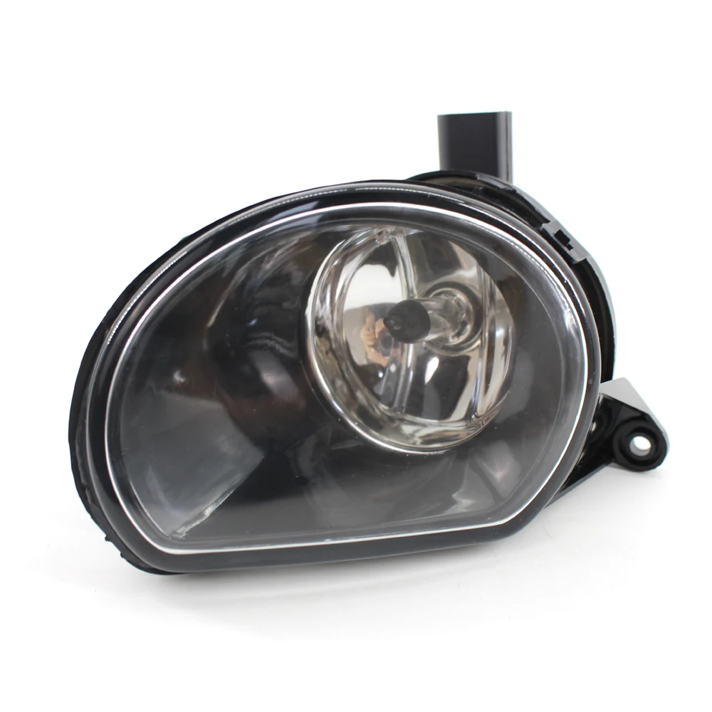 For Q7 2007-2009 8P0941699A Car Front Halogen Bumper Fog Light Fog Lamp Car-styling Front Bumper Fog Lamp Fog Light
For Q7 2007-2009 8P0941699A Car Front Halogen Bumper Fog Light Fog Lamp Car-styling Front Bumper Fog Lamp Fog Light