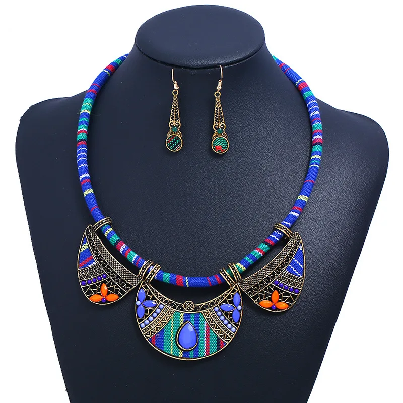 Short popular ethnic-style tribal cord-cloth earrings and necklace two-piece set of Party jewlery sets for women 3 colors
Short popular ethnic-style tribal cord-cloth earrings and necklace two-piece set of Party jewlery sets for women 3 colors