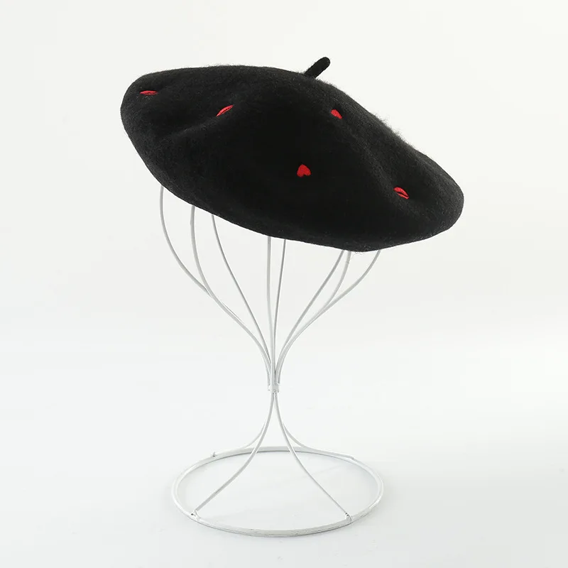Шерстяные береты с вышивкой модный изображением красных губ французские шапки