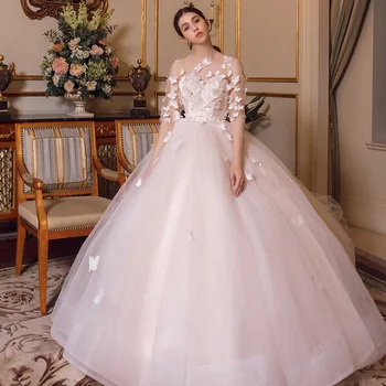 Bridal WEDDING gown lace up O NECK wedding dresses LONG SLEEVE PLUS SIZE anniversary ceremony Muslim wedding DRESS with train 
Bridal WEDDING gown lace up O NECK wedding dresses LONG SLEEVE PLUS SIZE anniversary ceremony Muslim wedding DRESS with train