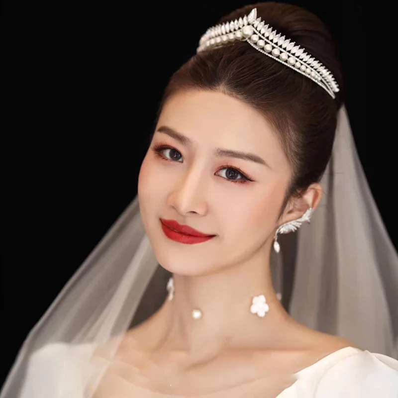 Tiara for girls.jpg