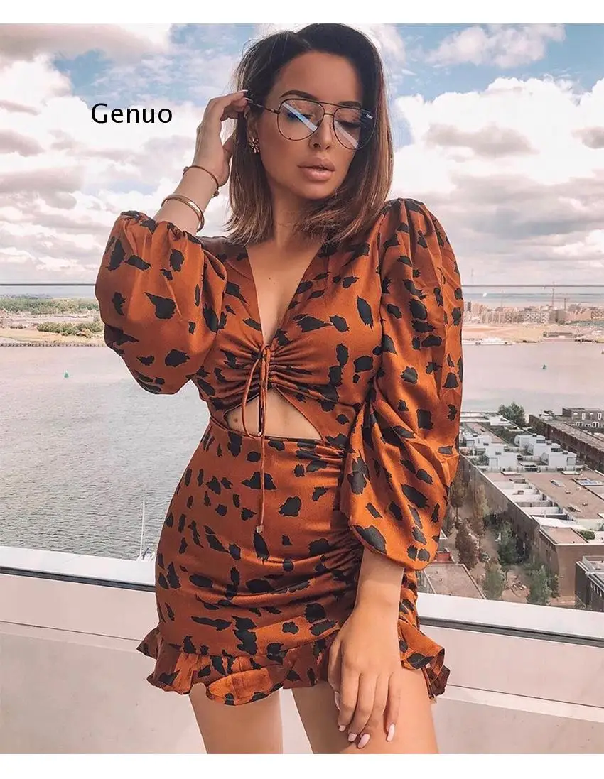 Drawstring Bow Puff Long Sleeve Short Dress V-Neck Ruffled Mini Women Dress Hollow Out Sexy Ladies Party Dresses Autumn
Drawstring Bow Puff Long Sleeve Short Dress V-Neck Ruffled Mini Women Dress Hollow Out Sexy Ladies Party Dresses Autumn