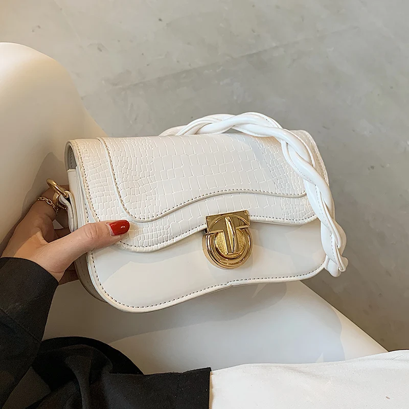 Simple Texture One-Shoulder Armpit Mini Bag 2020 Popular New Fashion Fashion Net Red High Sense All-match Messenger Bag
Simple Texture One-Shoulder Armpit Mini Bag 2020 Popular New Fashion Fashion Net Red High Sense All-match Messenger Bag