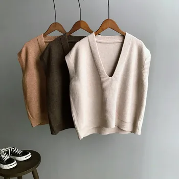 Mooirue Winter 2019 Women Casual Jumper Vest Sleeveless V Knitting Elastic Outwear Feminino brown Knitwear
Mooirue Winter 2019 Women Casual Jumper Vest Sleeveless V Knitting Elastic Outwear Feminino brown Knitwear