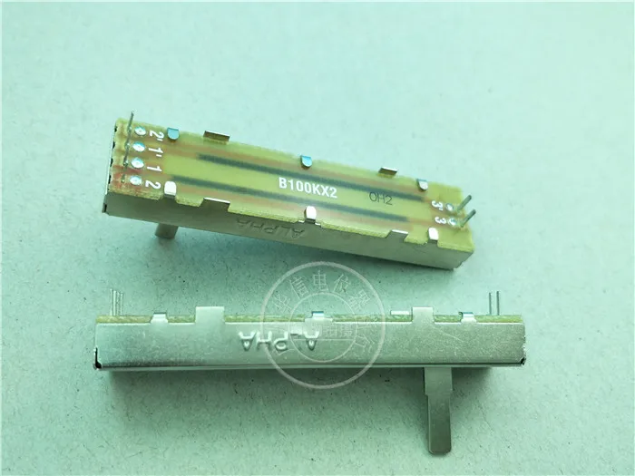 1pcs for ALPHA RA45D2F-211-15C1-B100K 72MM sliding fader double potentiometer / inner leg / Handle length 15MMC
1pcs for ALPHA RA45D2F-211-15C1-B100K 72MM sliding fader double potentiometer / inner leg / Handle length 15MMC