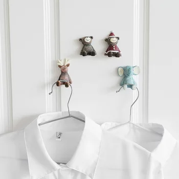 Multi-Purpose Animal Shaped hooks phone bracket clothes hanger key jewelry hanging hooks Home Decor Storage Gadgets
Multi-Purpose Animal Shaped hooks phone bracket clothes hanger key jewelry hanging hooks Home Decor Storage Gadgets