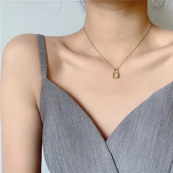 Titanium Steel European and American Minimalist Versatile Classic Small Lock Head Necklace Women's INS Stacked Choker chao wang
Titanium Steel European and American Minimalist Versatile Classic Small Lock Head Necklace Women's INS Stacked Choker chao wang