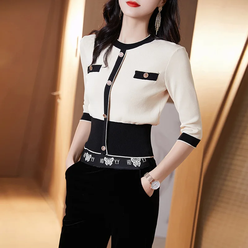 Luxury Brand Designer Knitted Sweater Top and Velvet Wide Leg Pants 2 Two Piece Suit Set Women Knitwear Female Ladies Clothes
Luxury Brand Designer Knitted Sweater Top and Velvet Wide Leg Pants 2 Two Piece Suit Set Women Knitwear Female Ladies Clothes