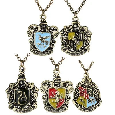 Harri Potter Necklace Toy Figures Hogwart Gryffindorr Hufflepufff Ravenclaww Slytherinn Symbol Metal Leather Strap Neck Gift