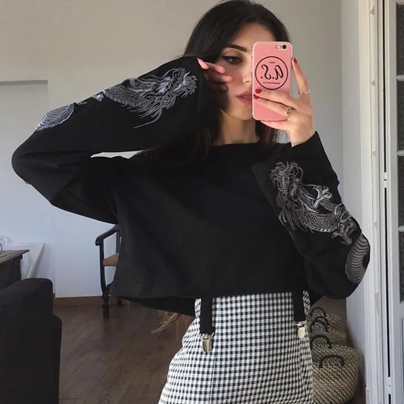 Autumn Cute Cartoon Embroidery Long Sleeve Fitness T Shirt Streetwear Korean Style Square Collar Women Tops
Autumn Cute Cartoon Embroidery Long Sleeve Fitness T Shirt Streetwear Korean Style Square Collar Women Tops