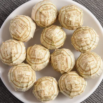 Yunnan Black Tea Fengqing Treasures Blush Mini Tea Handmade Blush Dragon Ball 500g DCMY 
Yunnan Black Tea Fengqing Treasures Blush Mini Tea Handmade Blush Dragon Ball 500g DCMY