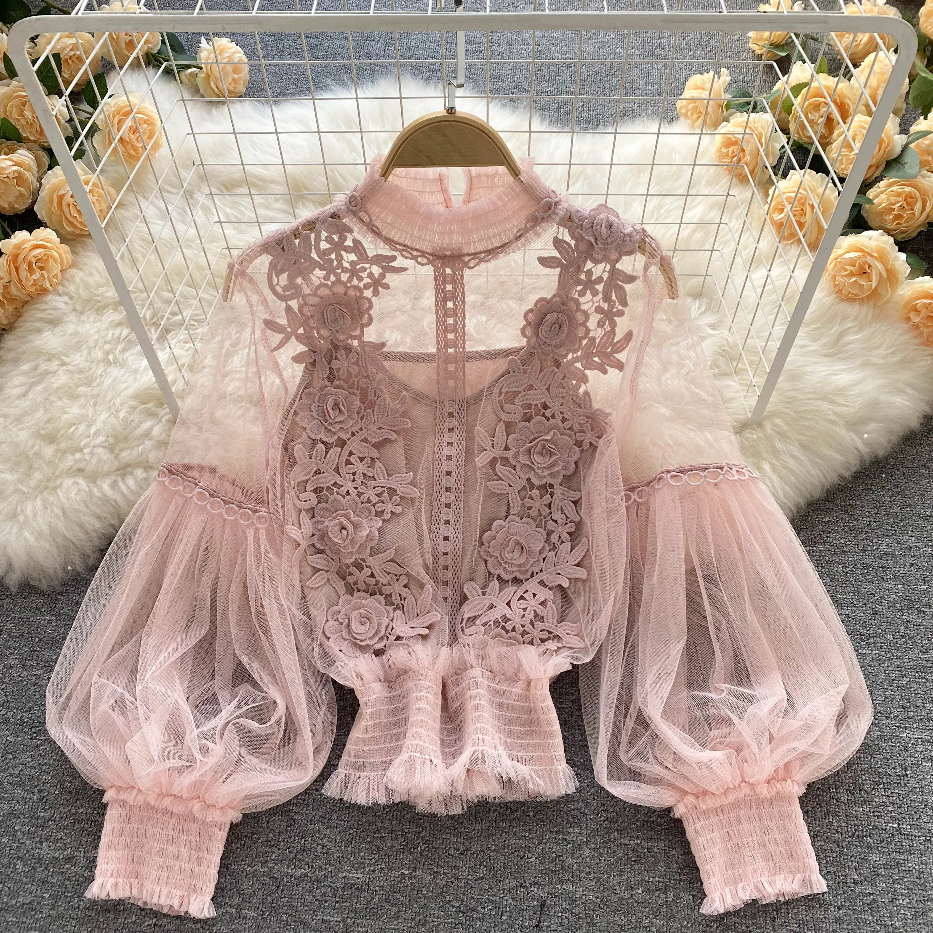 C389 Women New Fashion Autumn 3D Flower Perspective Mesh Long Sleeve Slim Cropped Tops Solid Color Lace Shirt Blouse
C389 Women New Fashion Autumn 3D Flower Perspective Mesh Long Sleeve Slim Cropped Tops Solid Color Lace Shirt Blouse