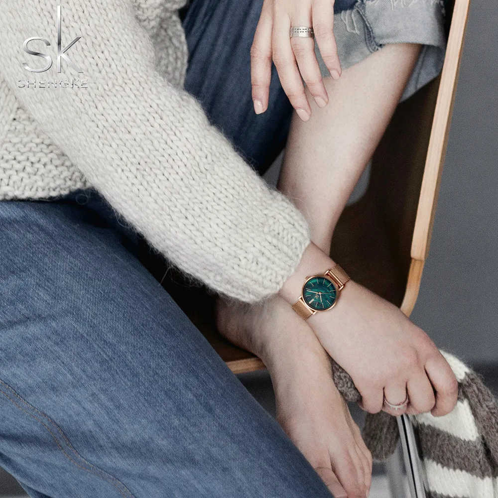 SK May New Arrival Ladies' Watch Northern Lights Green Blue Star Watch Mesh Belt-Rose Gold WOMEN'S Watch 0103
SK May New Arrival Ladies' Watch Northern Lights Green Blue Star Watch Mesh Belt-Rose Gold WOMEN'S Watch 0103