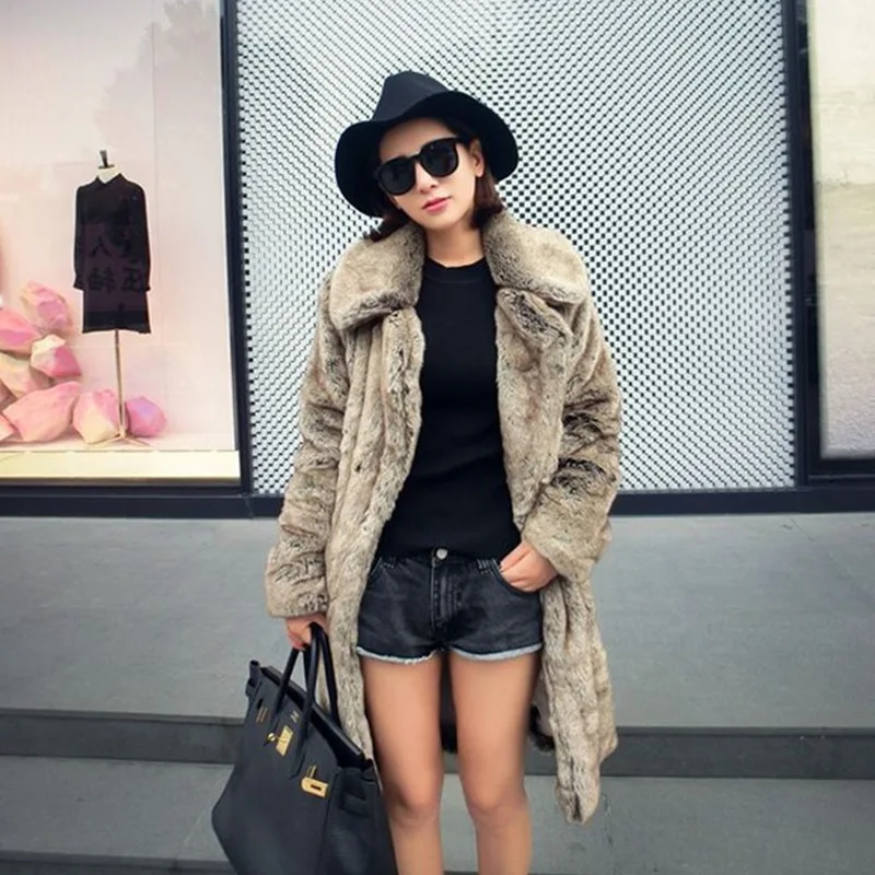 Winter Fashion New High Quality Fox Fur Coat Long Fur Coat Female Loose Thick Warm Mink Fur Teddy Coat 
Winter Fashion New High Quality Fox Fur Coat Long Fur Coat Female Loose Thick Warm Mink Fur Teddy Coat