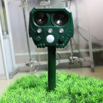 Solar Powered Ultrasonic Pest Repeller Animal Repellent Pest Control Mole Repellent Snake Bird Mosquito Mouse Outdoor MJ82402
Solar Powered Ultrasonic Pest Repeller Animal Repellent Pest Control Mole Repellent Snake Bird Mosquito Mouse Outdoor MJ82402